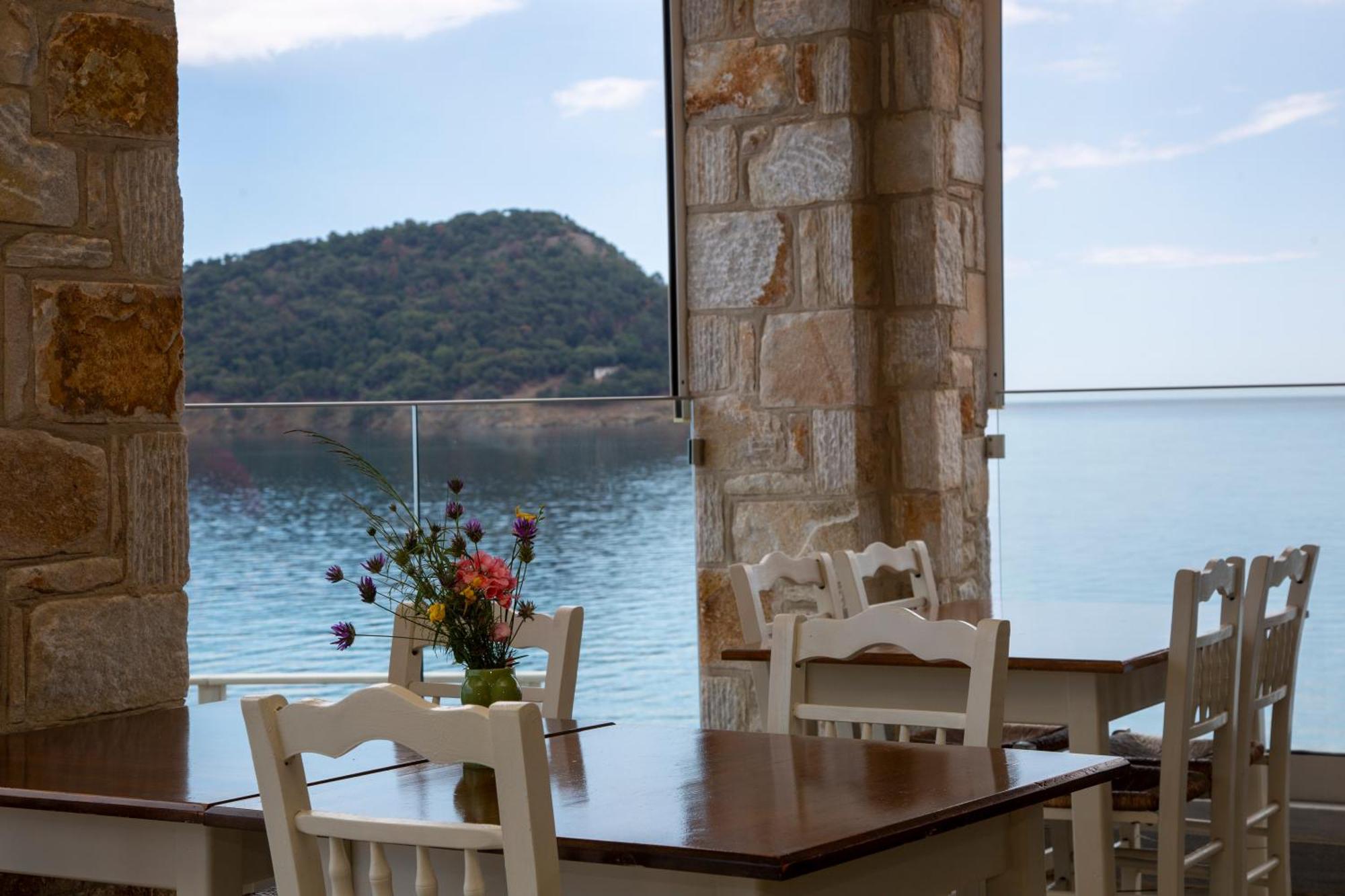 Bed and Breakfast Faros View Kinira Zewnętrze zdjęcie